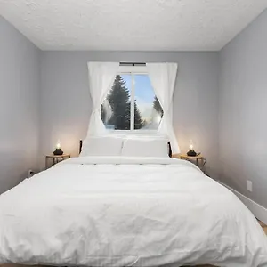 Elegant Boho Retreat - 8 Min To Wem Edmonton