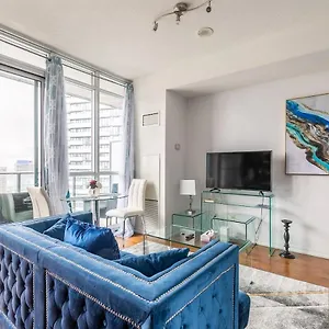 https://gorgeous-1br-w-parking-across-the-scotiabank-arena.hotelstorontoontario.org